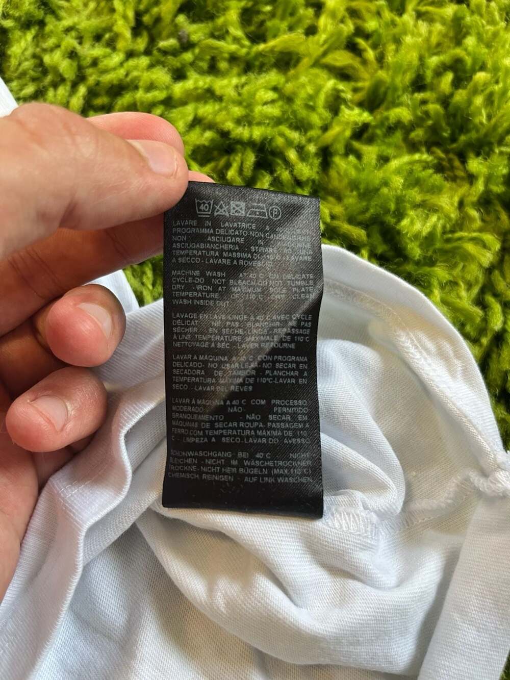 Raf Simons SS18 Script Tee - Picture 5 of 10